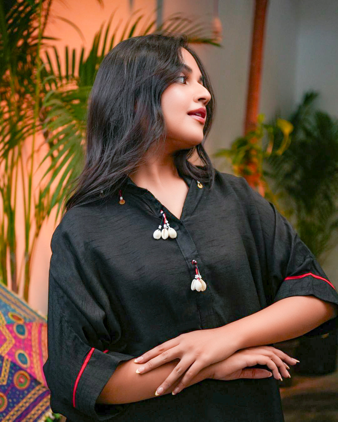 Elegant Handcrafted Black Kaftan Tunic