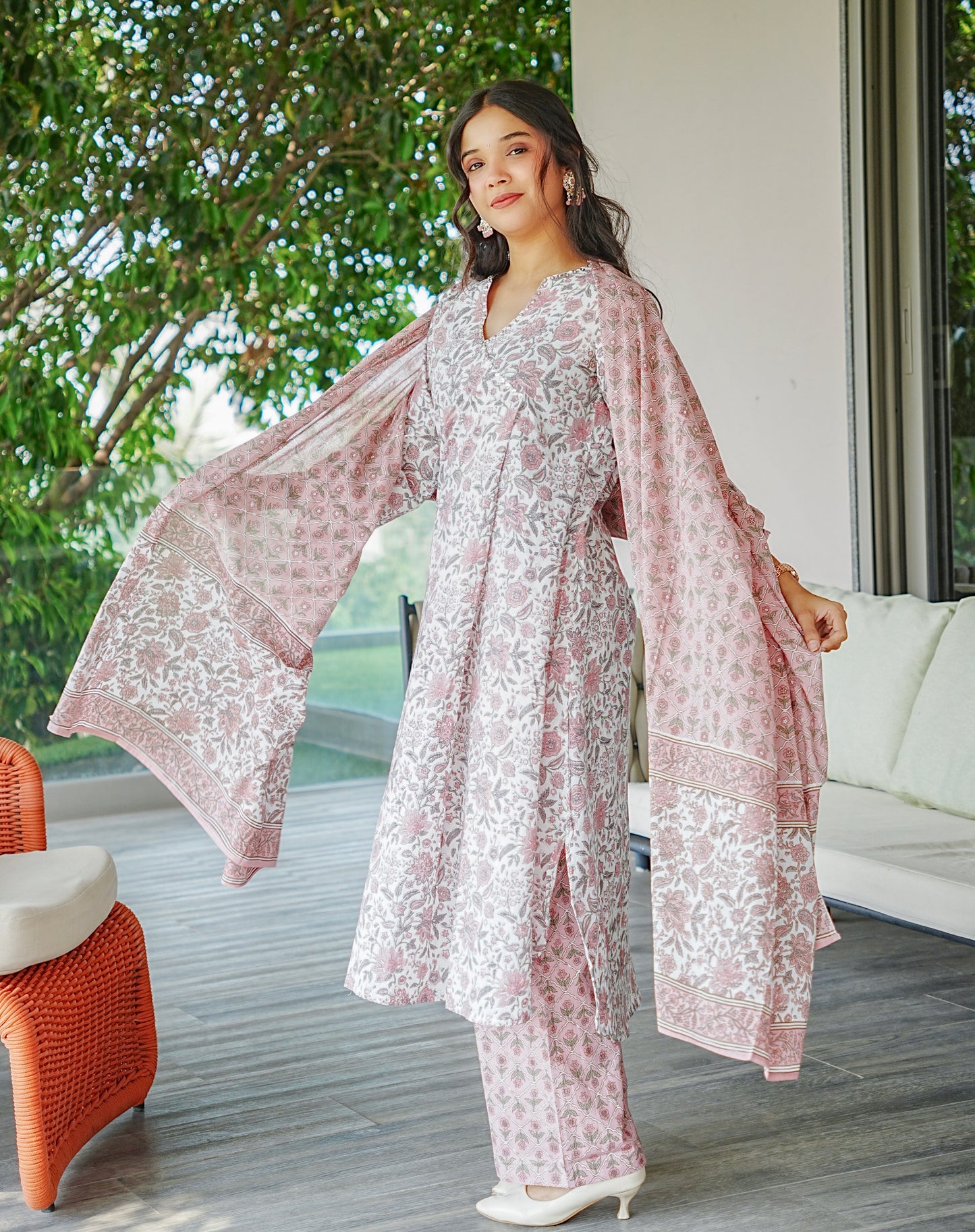 Gulaabi Baagh Cotton Kurta Set