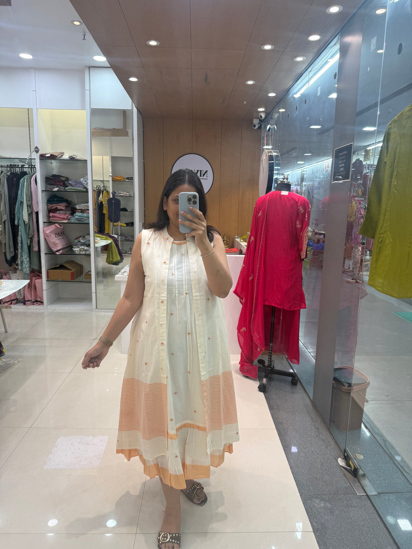 Sleeveless Layered Tunic