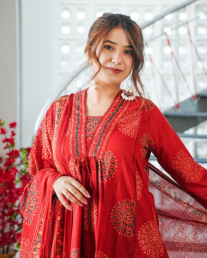 Laal Bagheecha Handblock Anarkali Set